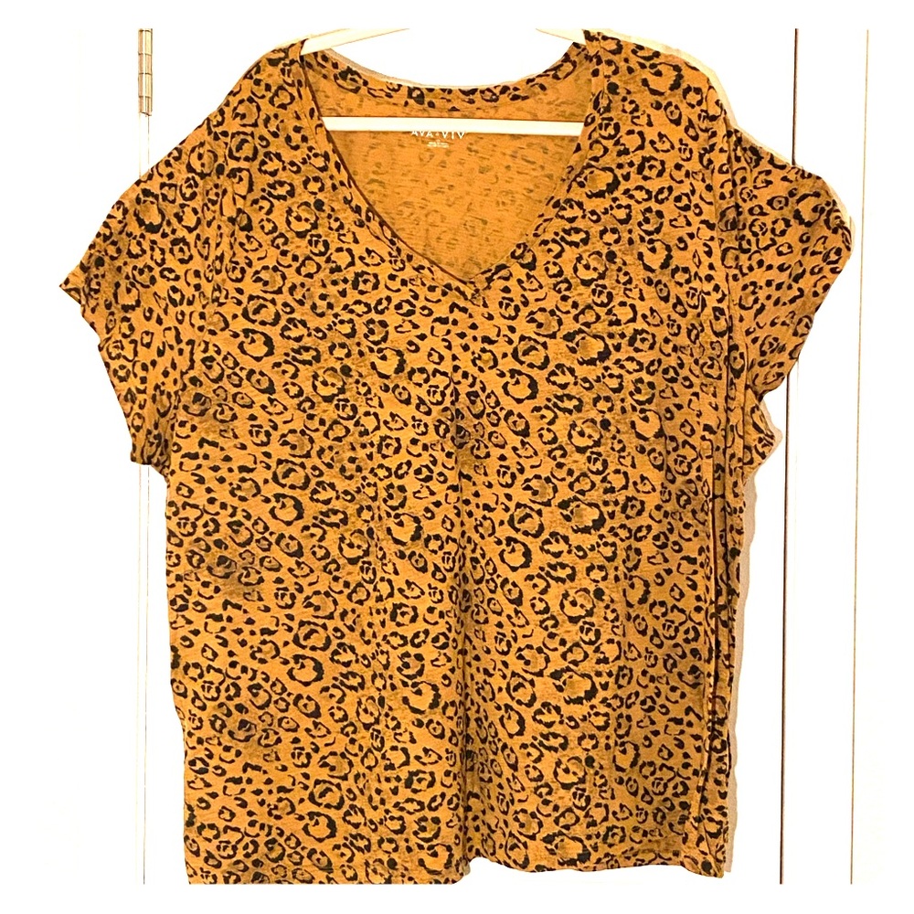 Ava and Viv Cheetah Print Basic Tee